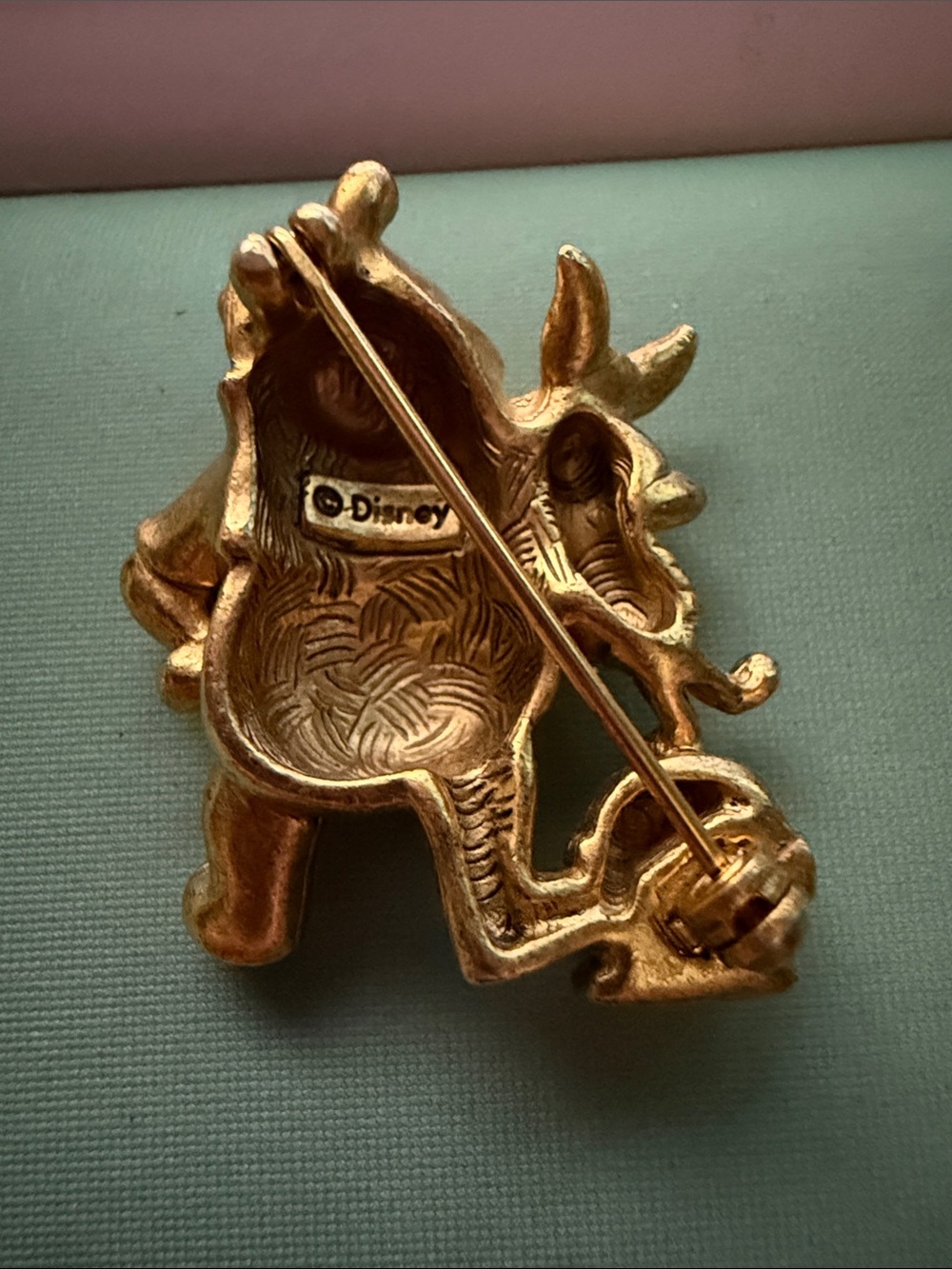 Gold-ToneWinnie the Pooh & Piglet Brooch - Picture 3 of 7